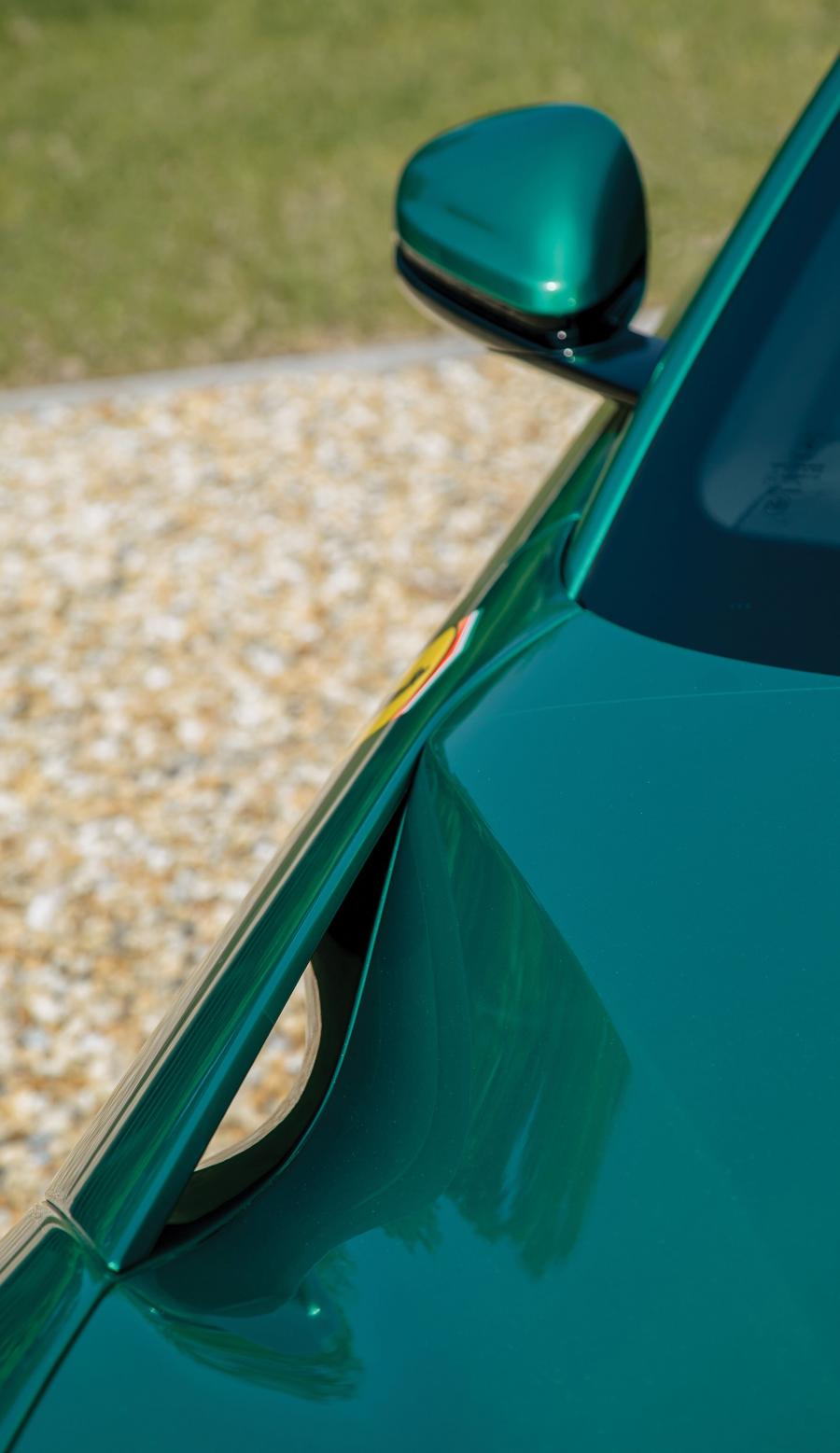 Детали экстерьера Ferrari F12berlinetta The Green Jewel (227624) 2017 года  (фото 17 из 30)